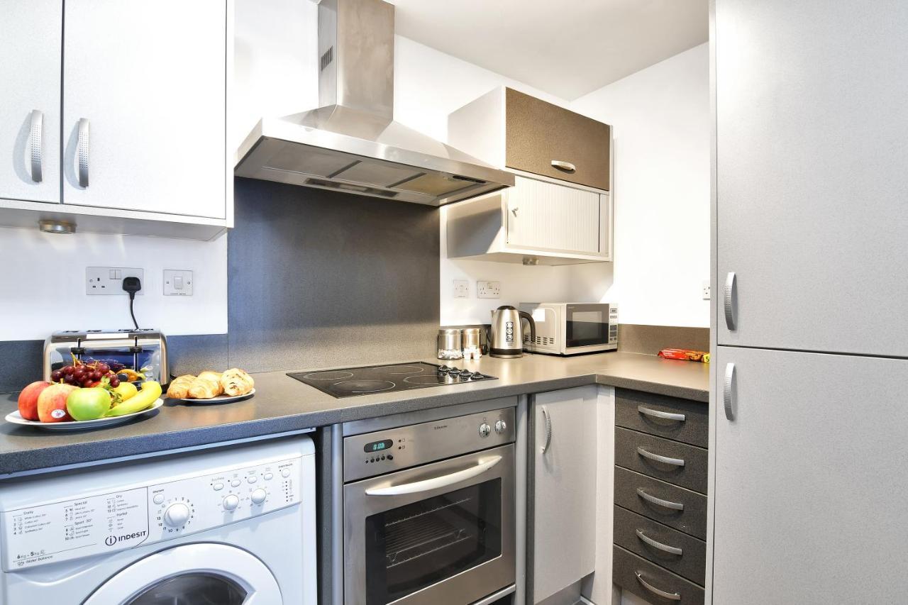 Xclusive Living Stay In City Centre, The Qube バーミンガム エクステリア 写真