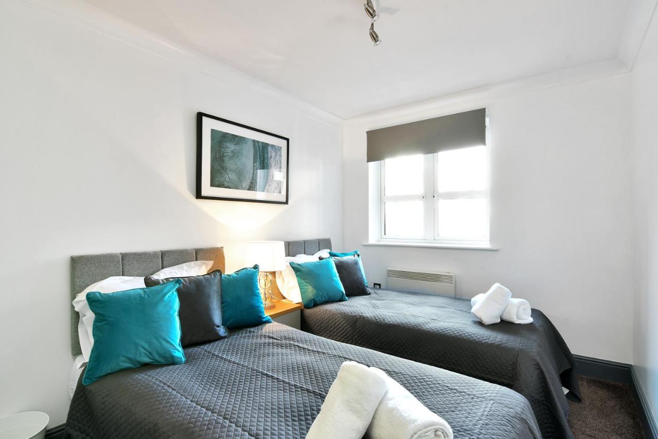 Xclusive Living Stay In City Centre, The Qube バーミンガム エクステリア 写真