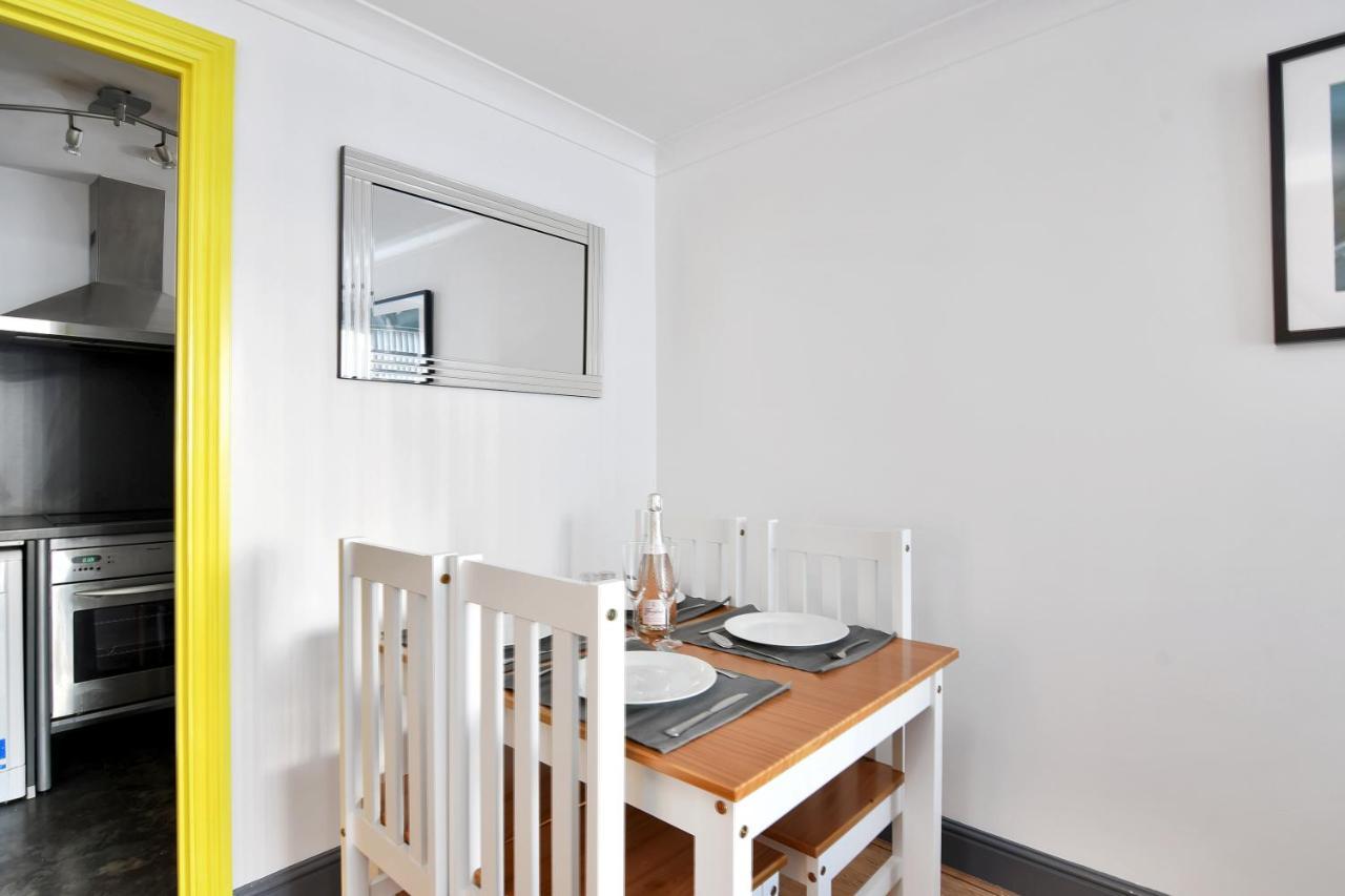 Xclusive Living Stay In City Centre, The Qube バーミンガム エクステリア 写真